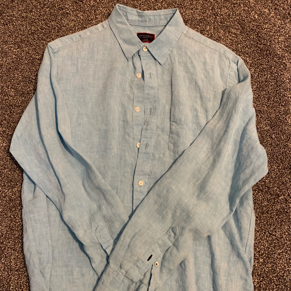 Untuckit Long sleeve Button Down.